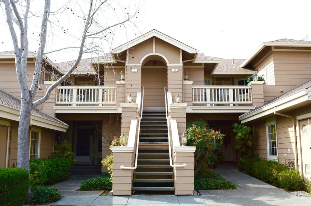 MEGHAN DUFFY Updated September 2024 300 Drakes Landing Rd