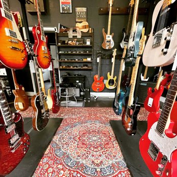 Heyday Guitars - Guitar Stores Near Me - Winston-Salem, North Carolina Heyday Guitars - Guitar Stores Near Me - Winston-Salem, North Carolina