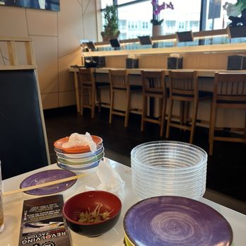 Revolving Sushi Factory - Conveyor Belt Sushi Near Me - Buford, Georgia