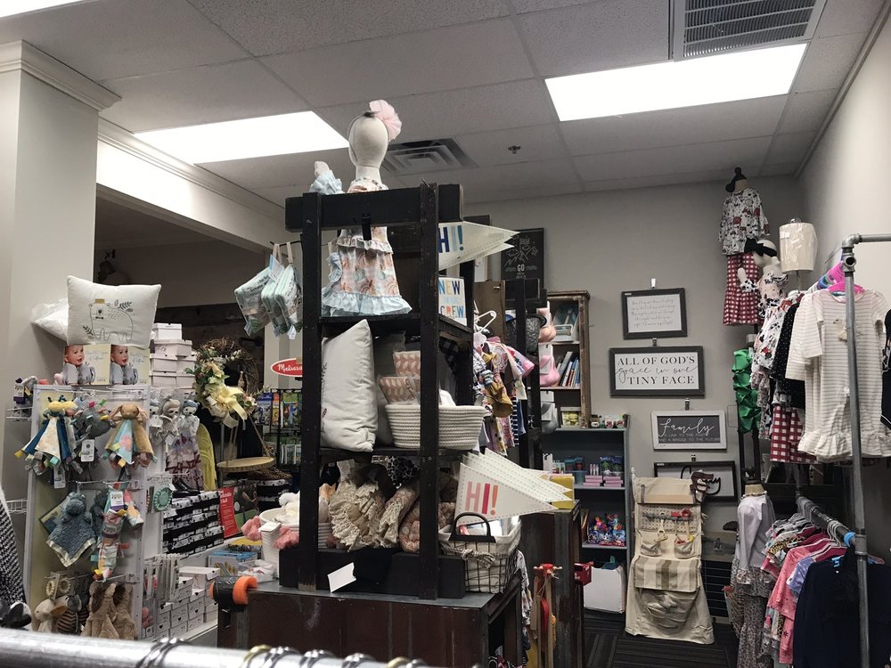 MASON DIXON BOUTIQUE Updated April 2024 5051 Main Street, Shallotte