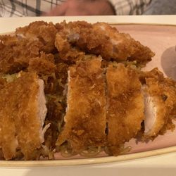 Yiyami asia restaurant - Fried chicken over noodles