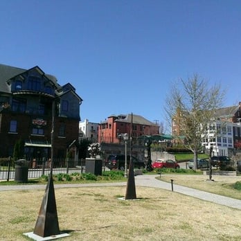 River Gallery Sculpture Garden - Landmarks & Historical Buildings Near Me - Chattanooga, Tennessee