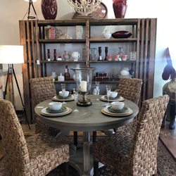 Grapevine Consignment Market