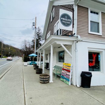 Kelly’s Creamery - Ice Cream & Frozen Yogurt Near Me - Dover Plains, New York Kelly’s Creamery - Ice Cream & Frozen Yogurt Near Me - Dover Plains, New York