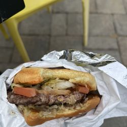 Counter Side Burgers and Fries - Deluxe burger