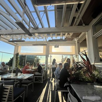 The Beach House Restaurant - Really nice patio view - Seafood Near Me - West Vancouver, British Columbia The Beach House Restaurant - Really nice patio view - Seafood Near Me - West Vancouver, British Columbia