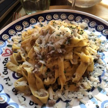 Gustaosteria - Pasta with ragu- pretty bland - Italian Near Me - Florence, FI Gustaosteria - Pasta with ragu- pretty bland - Italian Near Me - Florence, FI