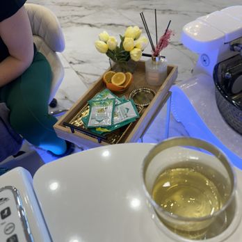 GALLERY NAILS BAR - Updated June 2024 - 27 Photos & 25 Reviews - 20008 ...