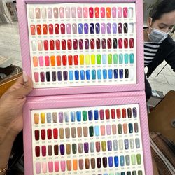 Fresh Nail Bar - Lots of nice colors