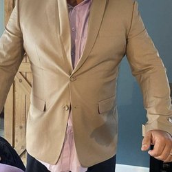 Fifth Avenue Fashions - Sent measurements and this was delivered extremely tight suit