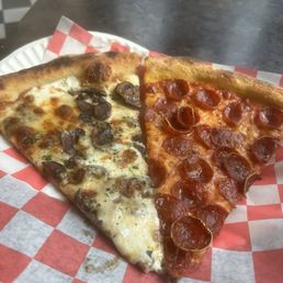 Pepperoni Slice