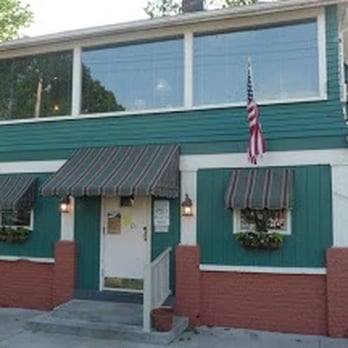 Uncle Primo's - Uncle Primo's, New Philadelphia, OH - Italian Near Me - New Philadelphia, Ohio Uncle Primo's - Uncle Primo's, New Philadelphia, OH - Italian Near Me - New Philadelphia, Ohio