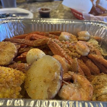 LA Boiling Seafood Crab & Crawfish - 18. Snow Crab Legs + EE. Boiled Egg - Seafood Near Me - Orlando, Florida LA Boiling Seafood Crab & Crawfish - 18. Snow Crab Legs + EE. Boiled Egg - Seafood Near Me - Orlando, Florida
