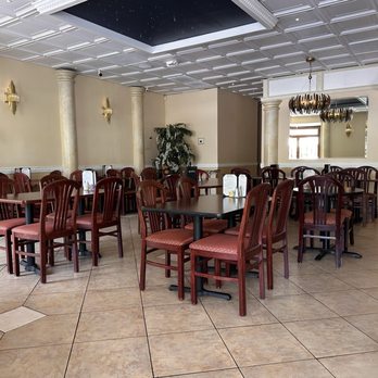 Giuseppe's Ristorante - Inside - Persian/Iranian Near Me - Upland, California Giuseppe's Ristorante - Inside - Persian/Iranian Near Me - Upland, California