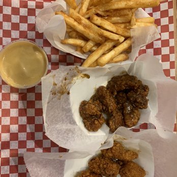 Wing Ferno - Boneless wings and fries - Chicken Wings Near Me - Gardena, California Wing Ferno - Boneless wings and fries - Chicken Wings Near Me - Gardena, California
