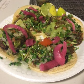 Tacos Super Gallito - Tacos after hitting up the self-serve bar - Food Trucks Near Me - Los Angeles, California Tacos Super Gallito - Tacos after hitting up the self-serve bar - Food Trucks Near Me - Los Angeles, California