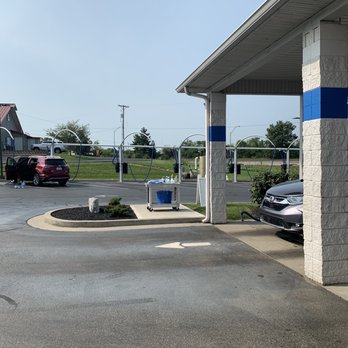 Vip Car Wash & Detail - Vacuums and detail bay - Car Wash Near Me - Georgetown, Kentucky Vip Car Wash & Detail - Vacuums and detail bay - Car Wash Near Me - Georgetown, Kentucky