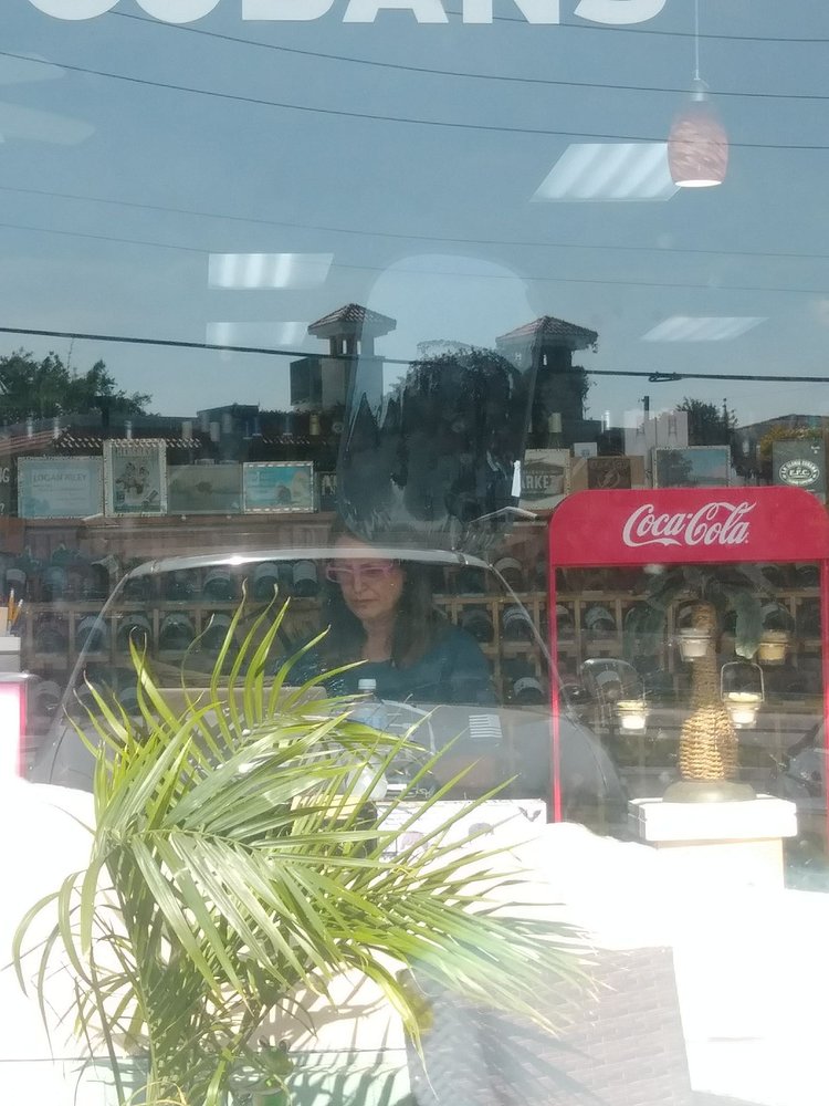 BELLEAIR MARKET Updated September 2024 92 Photos & 32 Reviews 510