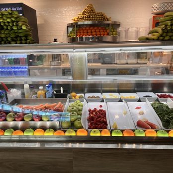 Chop & Toss Salad - All fresh fruit - Salad Near Me - Palm Beach Gardens, Florida Chop & Toss Salad - All fresh fruit - Salad Near Me - Palm Beach Gardens, Florida