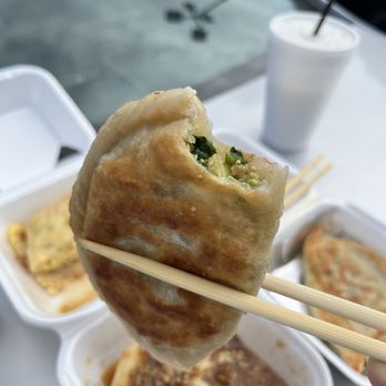 Huge Tree Pastry - Pan fried leek pies - Taiwanese Near Me - Monterey Park, California Huge Tree Pastry - Pan fried leek pies - Taiwanese Near Me - Monterey Park, California