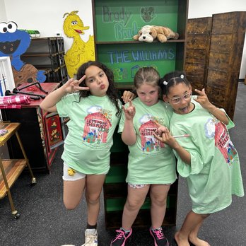 The Brady Readery - Building Bash crew! - Bookstores Near Me - Laytonsville, Maryland The Brady Readery - Building Bash crew! - Bookstores Near Me - Laytonsville, Maryland