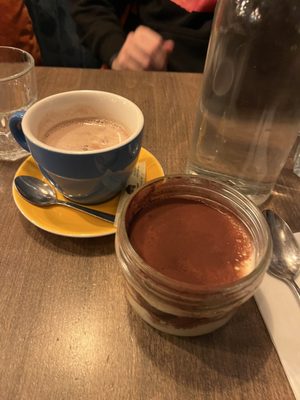 ENZA FAMIGLIA - ST.HONORÉ by null