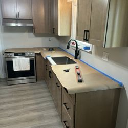 Hampton Building Solutions - Backsplash before