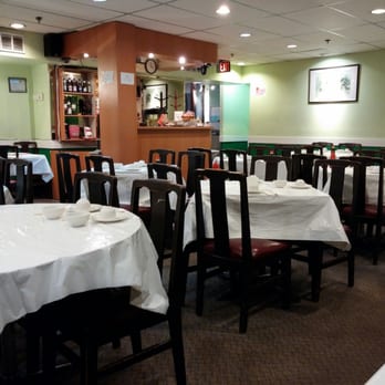 New Treasure - Don't let the basement fool you - Dim Sum Near Me - Toronto, Ontario New Treasure - Don't let the basement fool you - Dim Sum Near Me - Toronto, Ontario