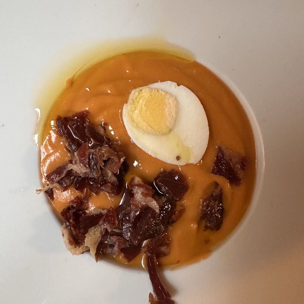 Salmorejo soup with Jamon and egg