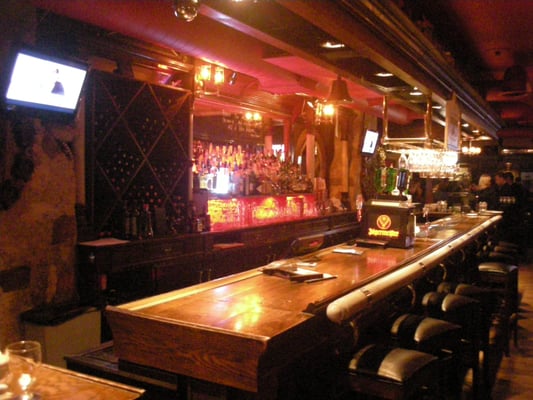 Round Table Steakhouse Pub Closed 22 Photos 10 Reviews Steakhouses 800 Pembina Hwy Winnipeg Mb Restaurant Phone Number Round Table Steakhouse Pub Closed, The Round Table Restaurant Winnipeg
