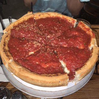 Giordano's - Small deep dish - Pizza Near Me - Chicago, Illinois