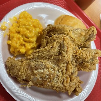 Bush's Chicken - Fast Food Near Me - Pflugerville, Texas