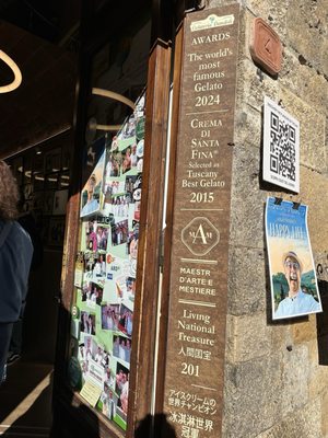 Gelateria Dondoli by null