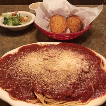 Vince's Spaghetti - Italian Near Me - Rancho Cucamonga, California