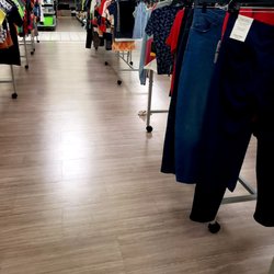 Burlington - Kids clothes empty