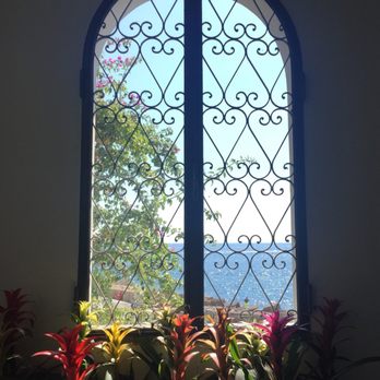 Albergo Aurora - Reception window - Hotels & Travel Near Me - Amalfi, SA