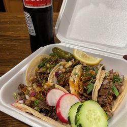 La Piedad Taco Truck - Asada tacos with everything. Spicy.