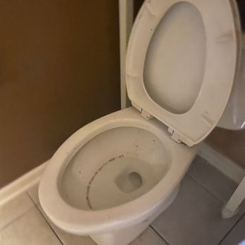 Elicort Cleaning Services - Master Bathroom toilet
*before - Home Cleaning Near Me Elicort Cleaning Services - Master Bathroom toilet
*before - Home Cleaning Near Me
