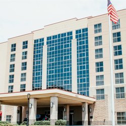 Capitol Plaza Hotel Topeka - Exterior