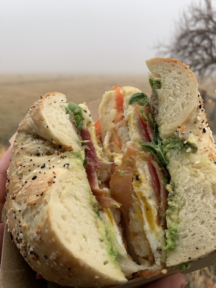 Teton Bagel Logo