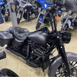 Backyard Customs Motorcycle - Customized Motorcycle