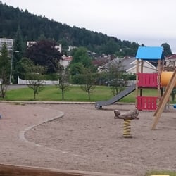 Lekeplass Sverre Enevolds plass - Lekeplass oversikt 2