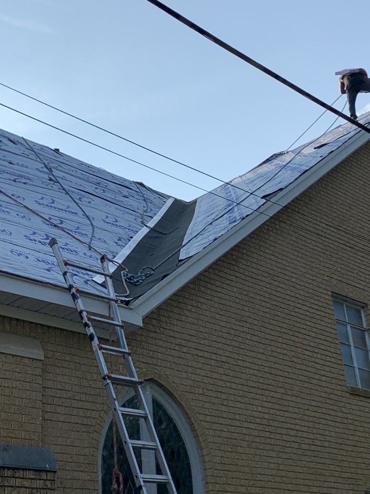 Slide of Evan's Roofing & Construction