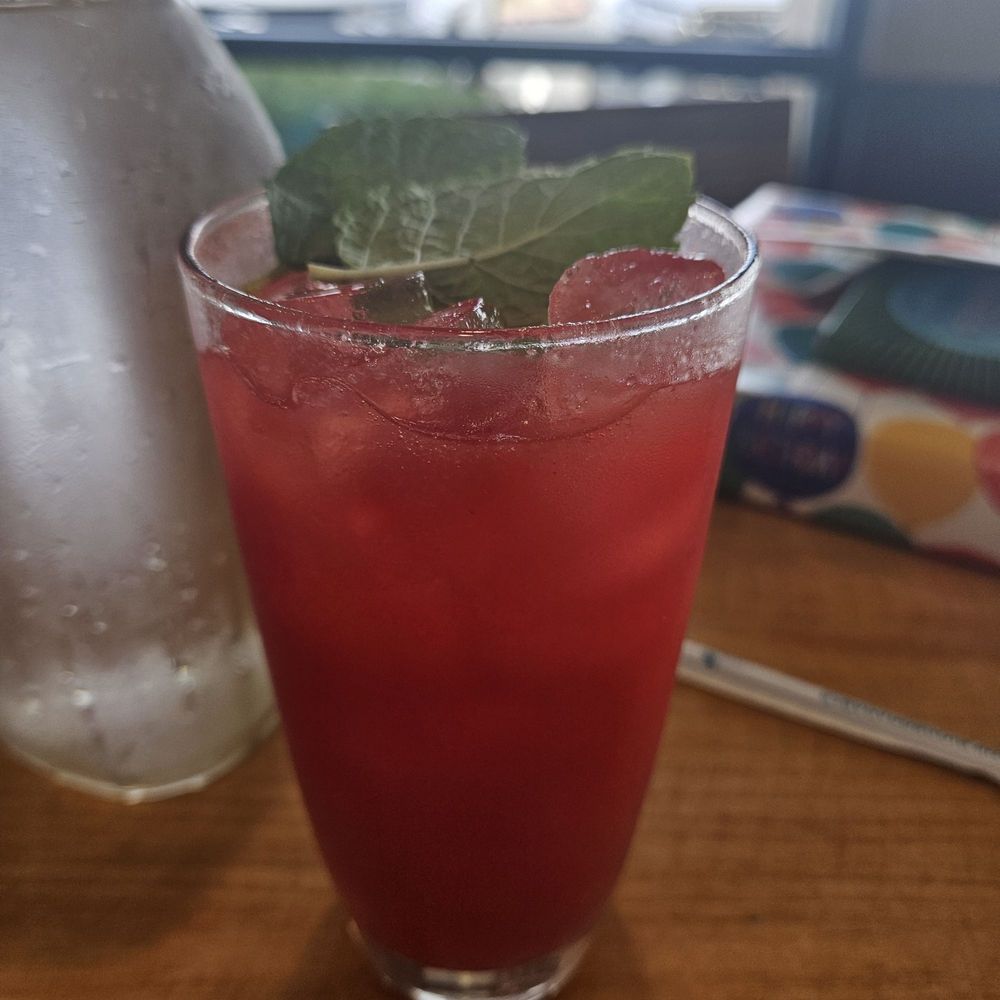 Watermelon refresher (seasonal menu June 2024)