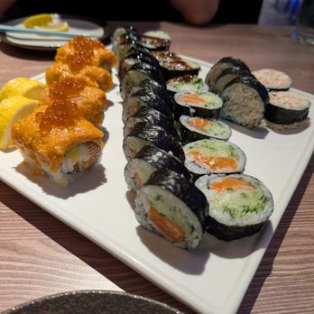 Otani - Crazy New York, Salmon Cucumber, Eel Cucumber, Snowcrab - Sushi Bars Near Me - New York, New York Otani - Crazy New York, Salmon Cucumber, Eel Cucumber, Snowcrab - Sushi Bars Near Me - New York, New York