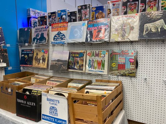 Odd Balls Collectibles & Claire’s Antiques