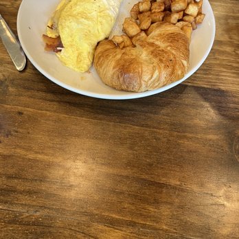 The Loretto Bistro - Coffee & Tea Near Me - Mission, Texas The Loretto Bistro - Coffee & Tea Near Me - Mission, Texas
