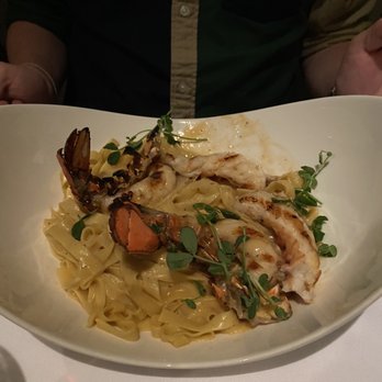 Santacafé - VIETNAMESE LOBSTER - Cafes Near Me - Santa Fe, New Mexico