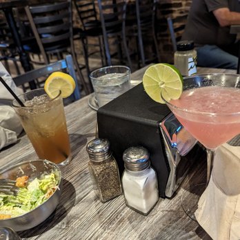 Flappy's Pizza - Full bar!  Yeah! - Pizza Near Me - Sonora, California