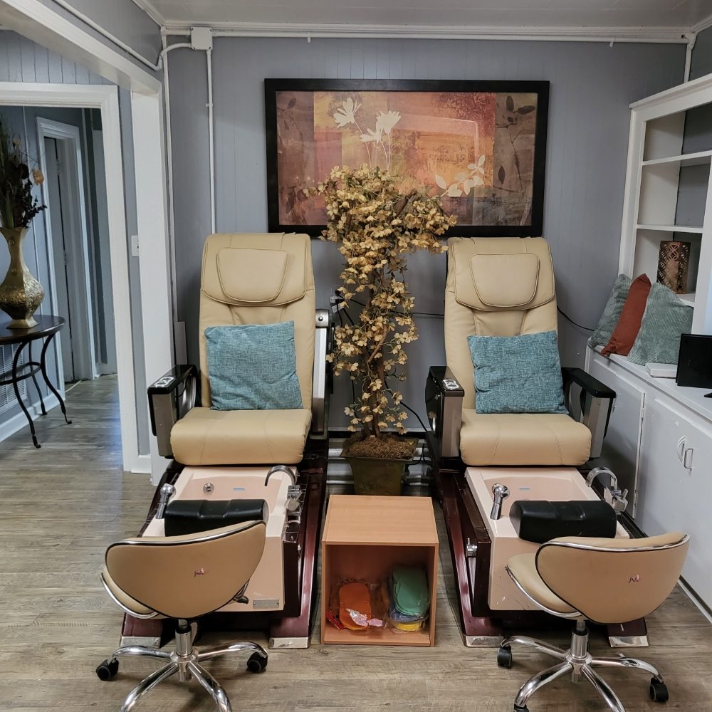 INCREDIBLE NAILS Updated August 2024 31 Photos 4216 N Liberty St